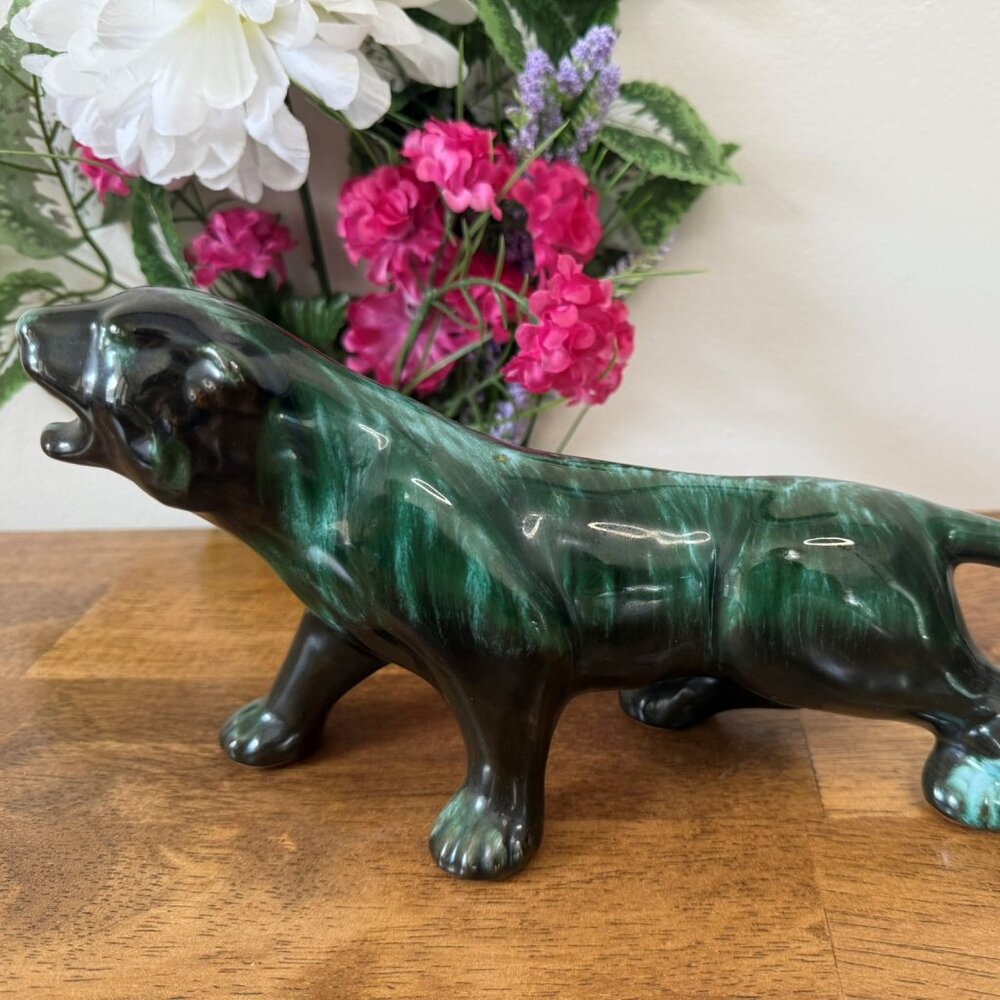 Blue Mountain Pottery Cougar Figurine Green‎ Drip Glaze Canadian Vintage Ceramic